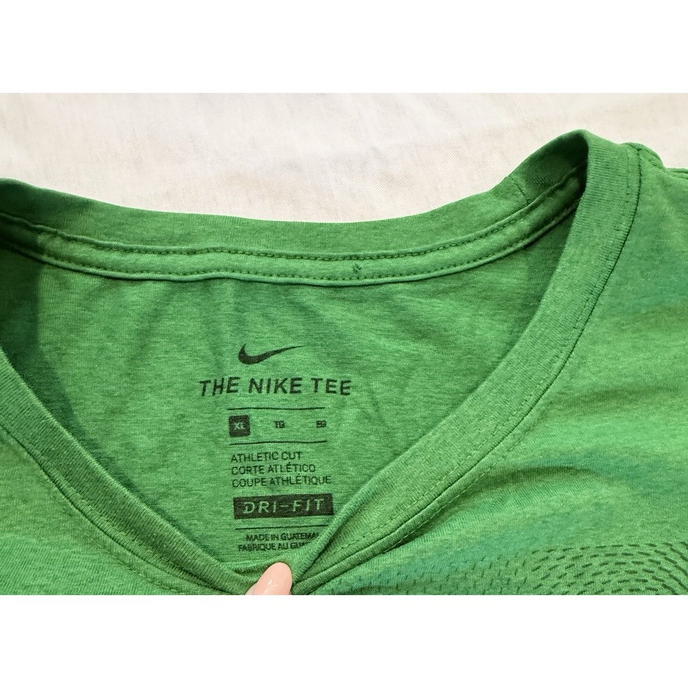 Nike Dri Fit Men's Oregon Fighting Ducks Green T-Shirt Size XL. A4 - Picture 2 of 5